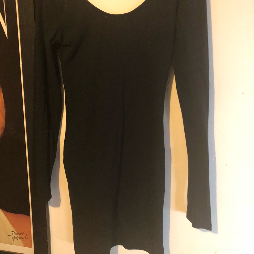 Bodycon black long sleeve dress